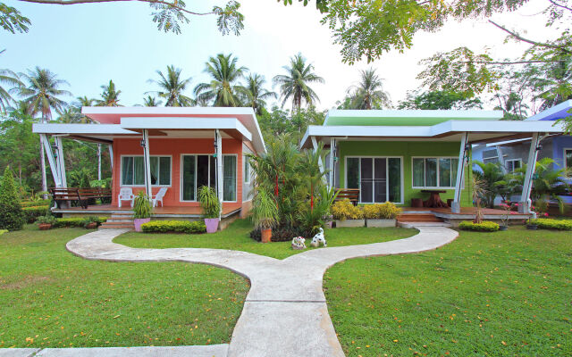 Maikhao Home Garden Bungalow