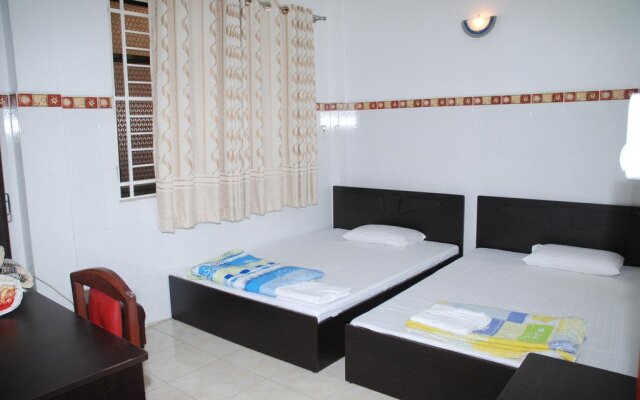 Ly Guest House