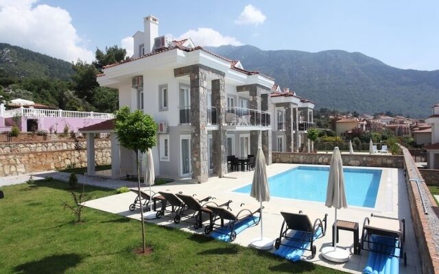 Golden Heights Villa 15