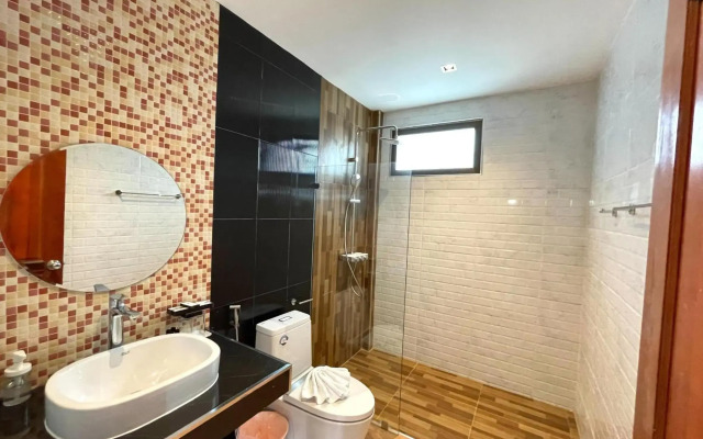 Prasarnsook Villa Beach Resort (SHA Extra Plus)