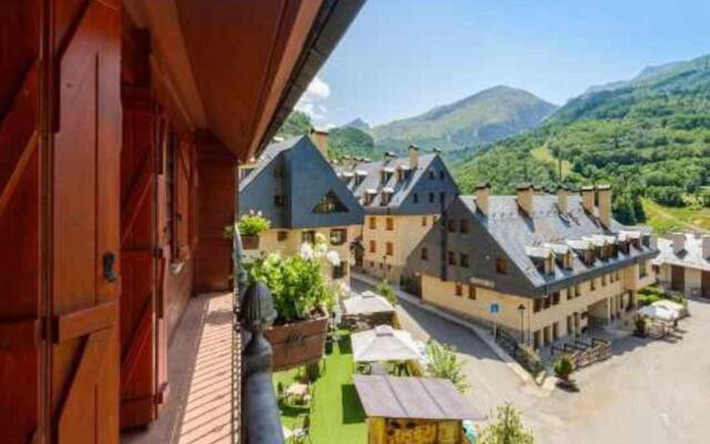 Apartamentos CAPERAN 2hab o hab familiar