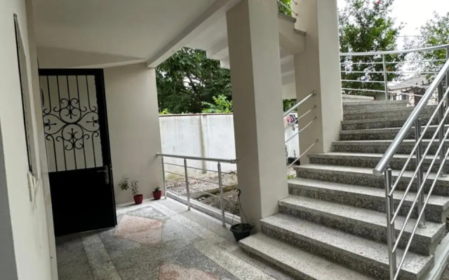 Guest House Rustaveli 301