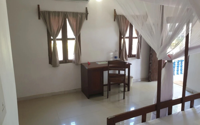 Nungwi Inn Beach Cottages