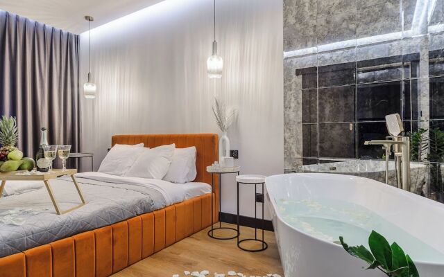 Lumina apart with luxury garden
