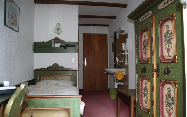 Typically Swiss Hotel Täscherhof
