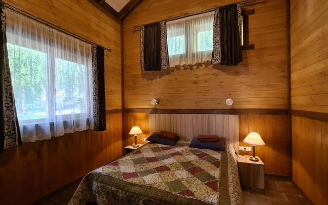 Дом В3 на базе отдыха Новинки Парк