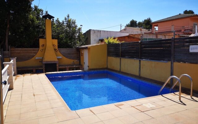 Casa ideal para familias con piscina y parque