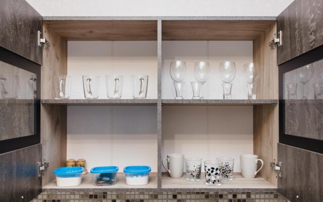 Yousinn (Юсинн) на улице Ясный Берег