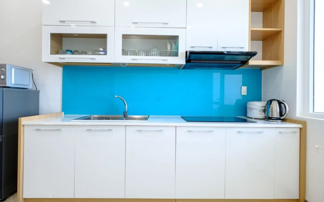 Sunrise Hon Chong Ocean View Apartment