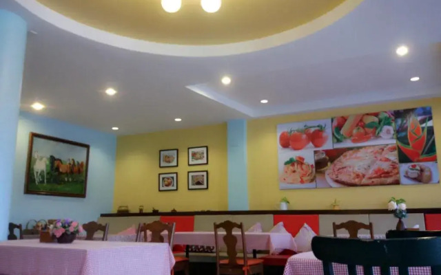 Thip Residence Boutique Hotel