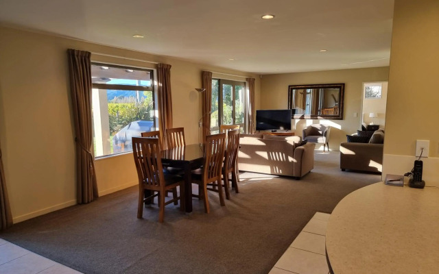 Vintners Retreat