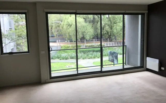 ReadySet Apartments on Altona