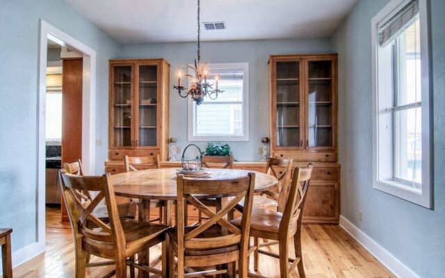 Relaxation Station - 4 Br Home