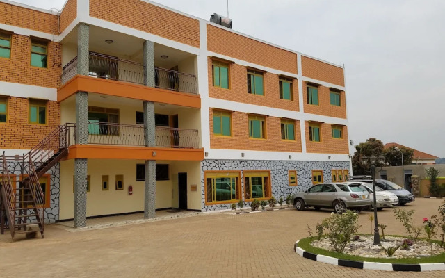 Sibyangu Standard Hotel