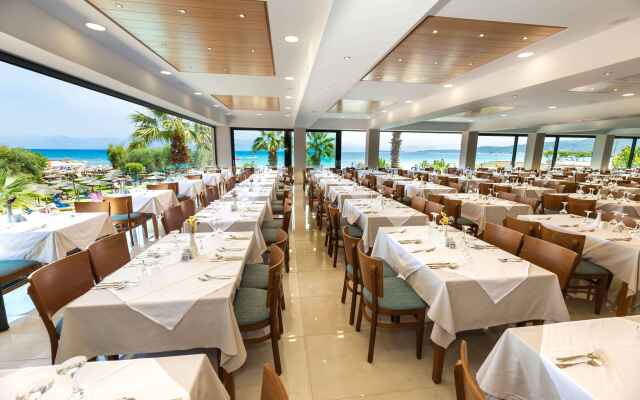 Robolla Beach Apart Hotel