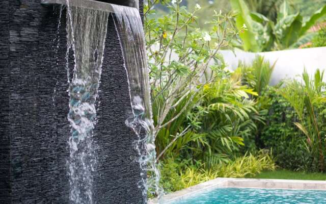 Luxurious 3 Bedroom Pool Villa CoCo