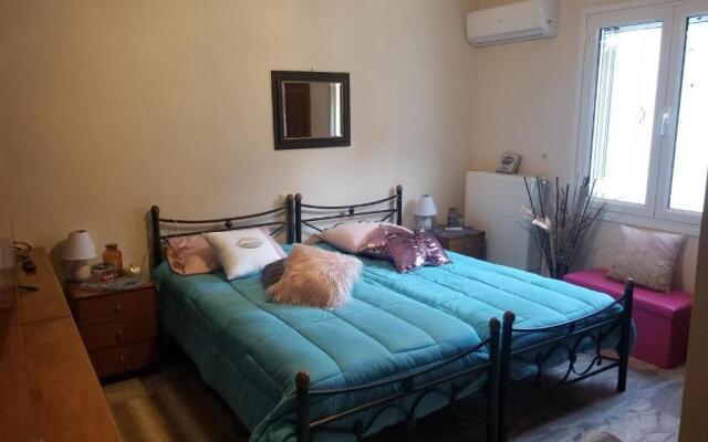 Angela Hilltop Apt 1