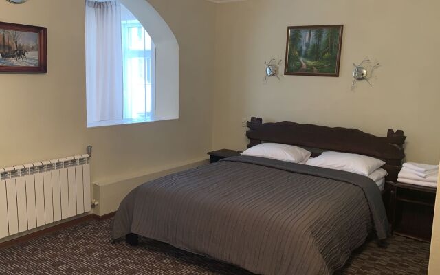 Kiya Hotel