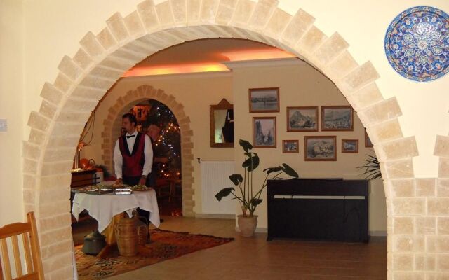 Ambelia Village