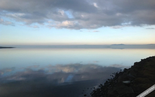 Shoreline at Mount Stewart B&B