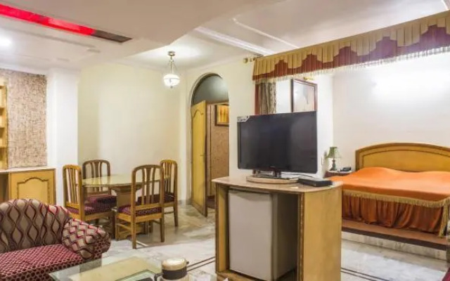 Hotel Mandakini