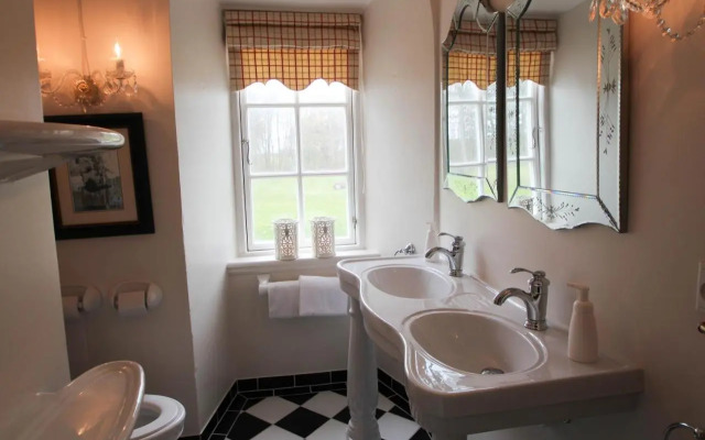 Vraa Slotshotel