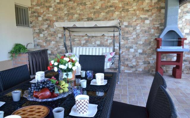 villa graziosa con piscina privata