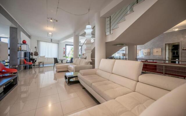 Villa Floyd Charming Rooms B&B