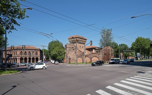 University of Bologna & Porta San Donato Apartment