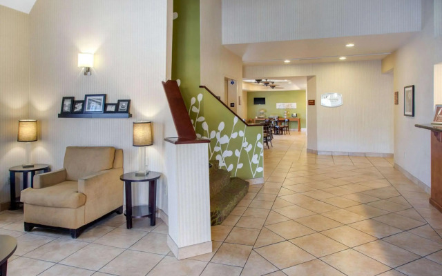 Sleep Inn & Suites Bakersfield North