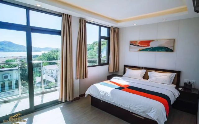 Sky Garden Hotel