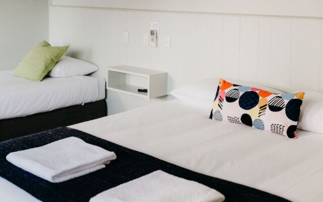 Finley Country Club Hotel Motel