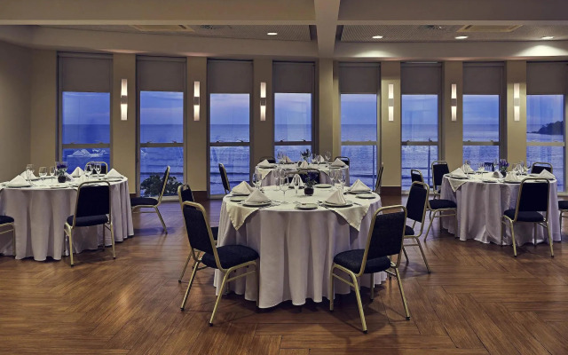 Mercure Camboriu Hotel