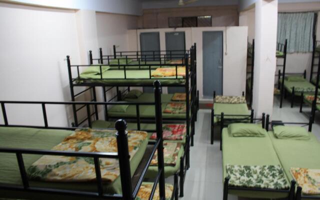 Minerva Residency - Hostel