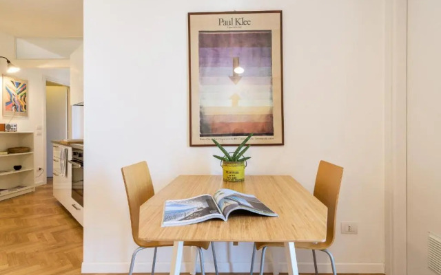 JOIVY Homey 1-Bed W/View Near Citylife