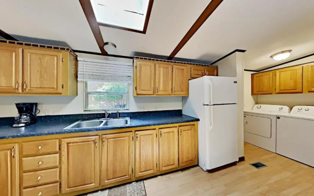 Put in Bay Island Club Unit 17