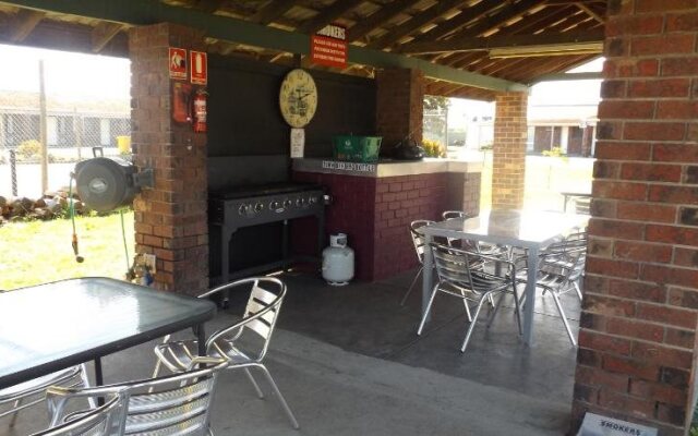 Rivergum Motel