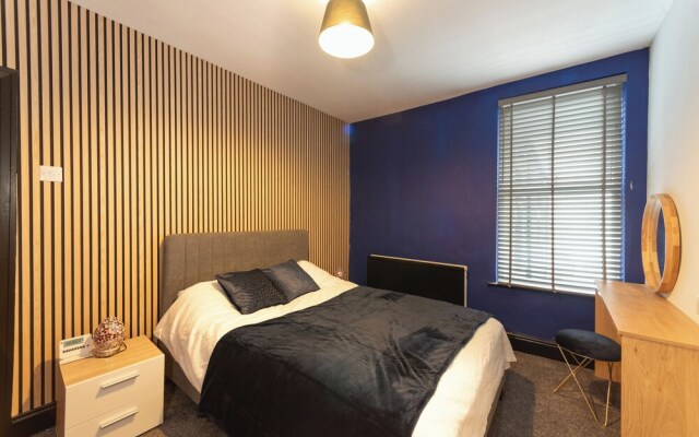 Lovely 2-bed Apartment in Blackpool Secret House