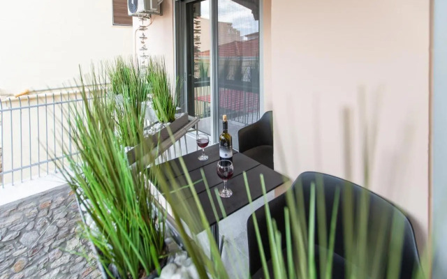 Lepanto Luxury Apartments FF