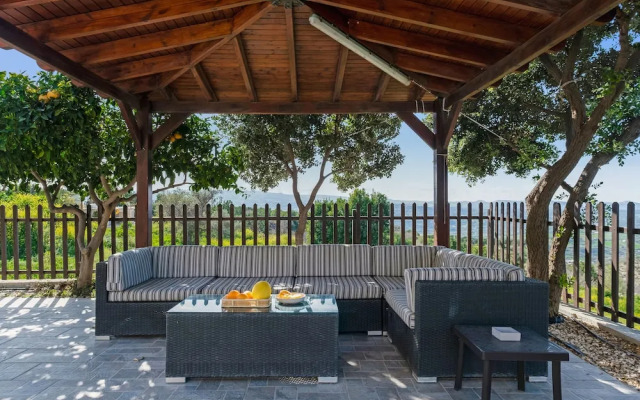 Sanders View - Dreamy 7-bdr Villa With Pool