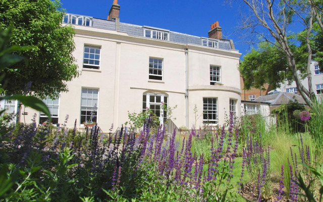 Temple Lodge Club