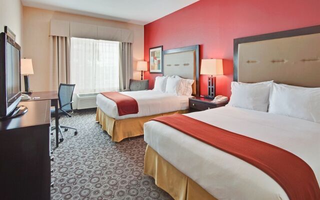 Holiday Inn Express Banning