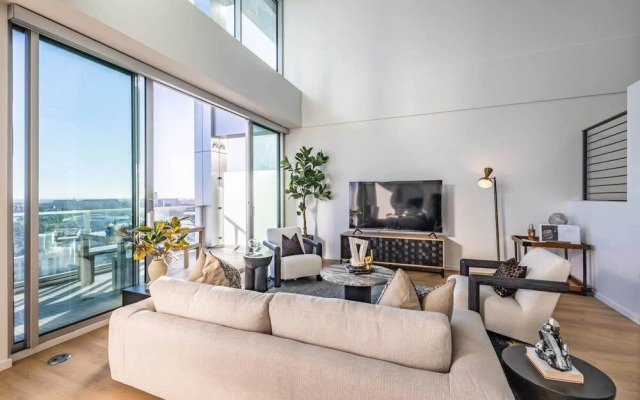 @ Marbella Lane - Luxurious 3BR Penthouse