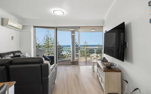 One BR Mediterranean Escape at Burleigh