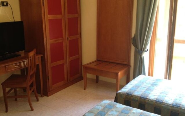 Cristall Hotel