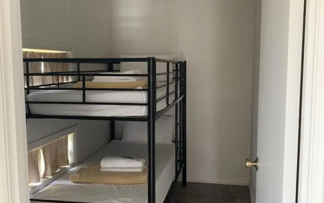 Moana Beach Tourist Park – Guest Rooms – Adelaide