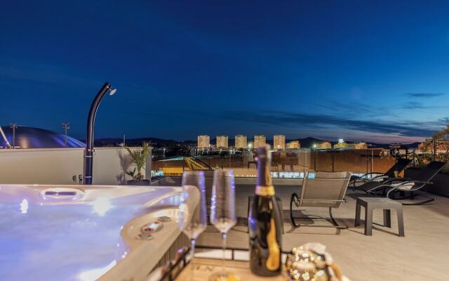 Luxury Majpruz Suites