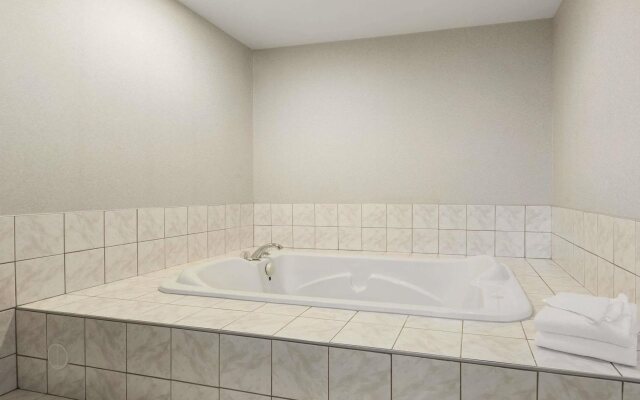 SureStay by Best Western Brockville