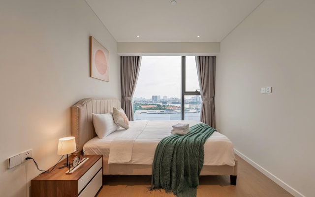 Honey The Opera Luxury Residence