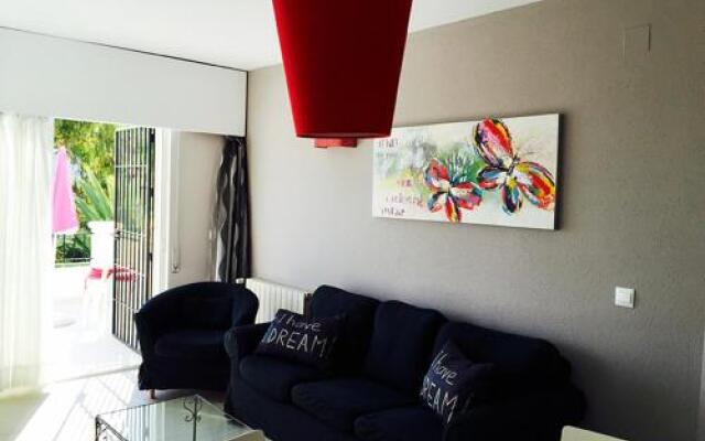 Califa Apartment